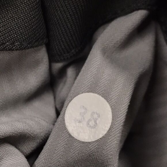 LULULEMON Commission Pant Men 38 (36x33) Charcoal Gray Classic Warpstreme Chino - Picture 12 of 14